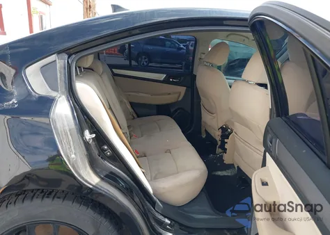 2017 Subaru Legacy 2.5I Premium из США, поврежденный, VIN 4S3BNAC61H3066874